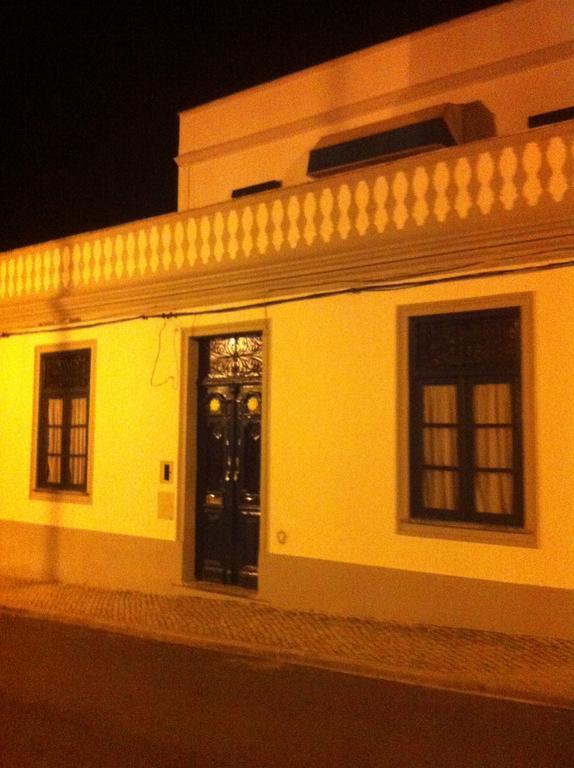 Patio Das Flores Ferreira Do Alentejo Bagian luar foto